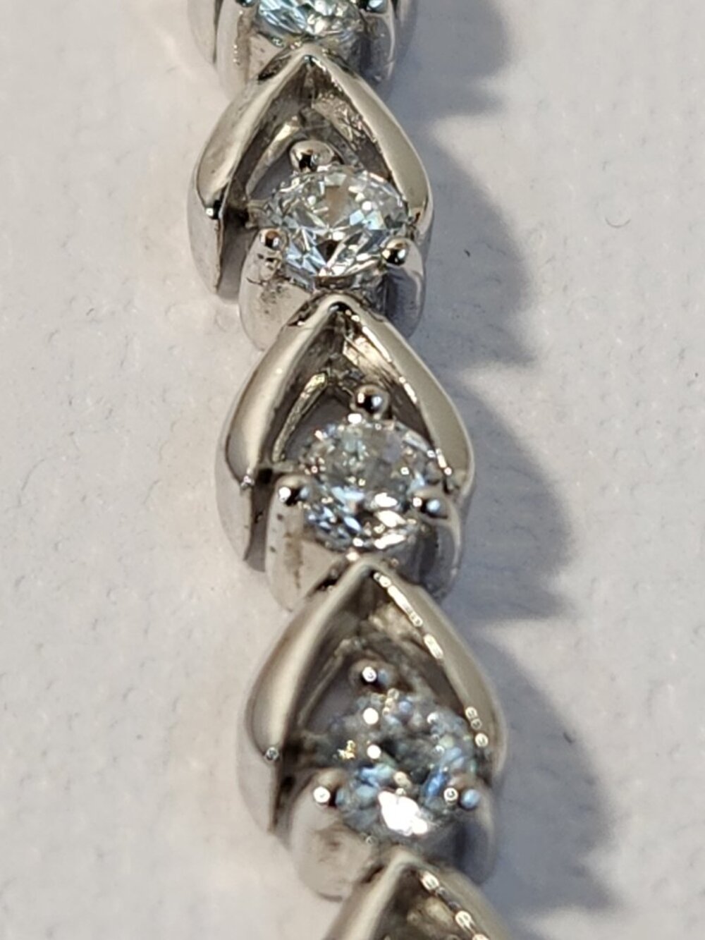 ITALY VTG True VTG 10K White Gold Heart Link Tennis Bracelet 7” 10.81g - Picture 13 of 14